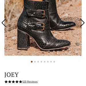 Freebird Joey Size 9 Like New Worn Once Black